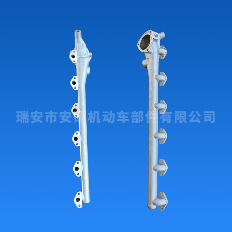 Mitsubishi 6D14 water distribution pipe