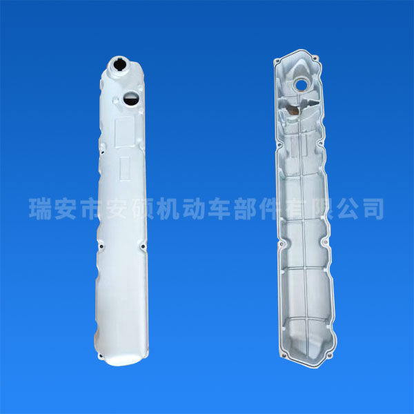 三菱气门室盖