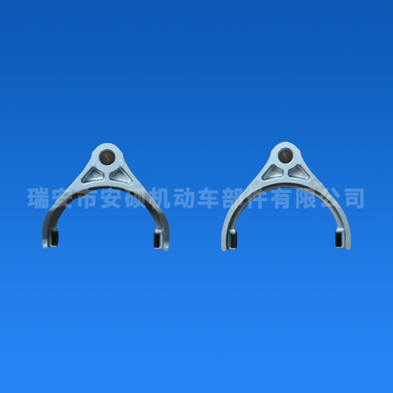 拨叉 27